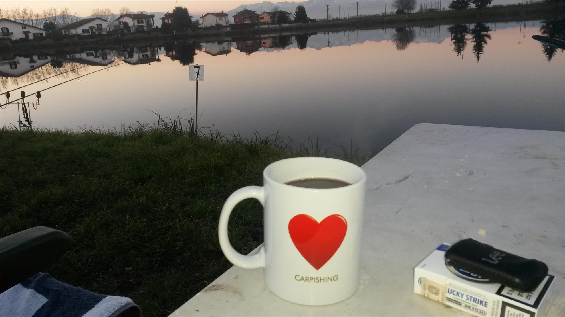 salasco 13.12.2013 - Oare e bun vinul fiert pe balta Dragos?